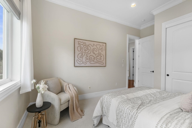 Image 38 of 60 For 1235 Austin St