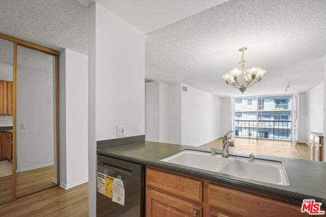 10751 Wilshire Boulevard, Los Angeles CA: https://media.crmls.org/mediaz/e8d3b12d-bb7d-4ad8-9c22-2e9a0bc262cd.jpg