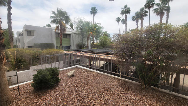 3155 E Ramon Road, Palm Springs CA: https://media.crmls.org/mediaz/e8d3bc86-5d0e-4992-8c0c-4b7ce7c4cf01.jpg