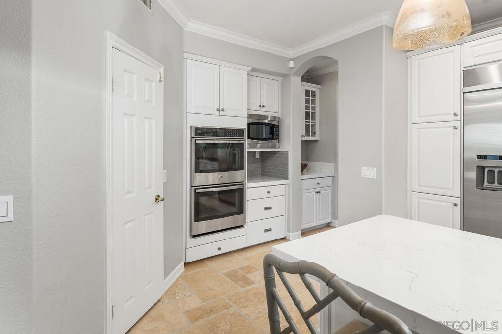 12113 Travertine Ct - photo 19
