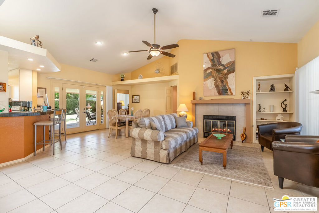 MLS #25617957PS image #3