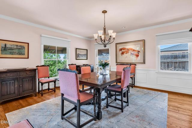 1313 E Palm Street, Altadena CA: https://media.crmls.org/mediaz/e8d49a92-2d59-45d6-b6f3-6024734300c2.jpg