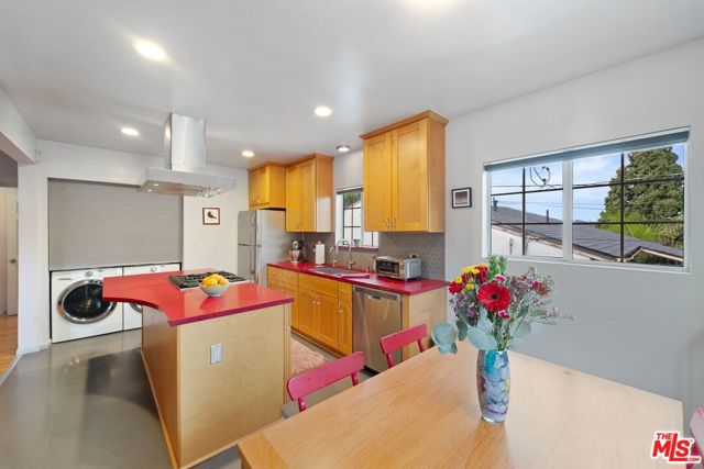 748 S Avenue 60, Los Angeles CA: https://media.crmls.org/mediaz/e8d7301c-568c-46c3-b5aa-85f84df8ddca.jpg