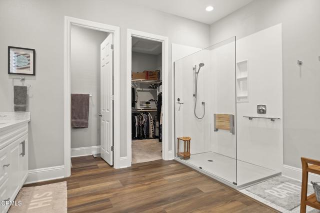 508 Autumn Path Lane, Santa Paula CA: https://media.crmls.org/mediaz/e8d73592-57e4-4da3-abd6-d6c9c68974b9.jpg