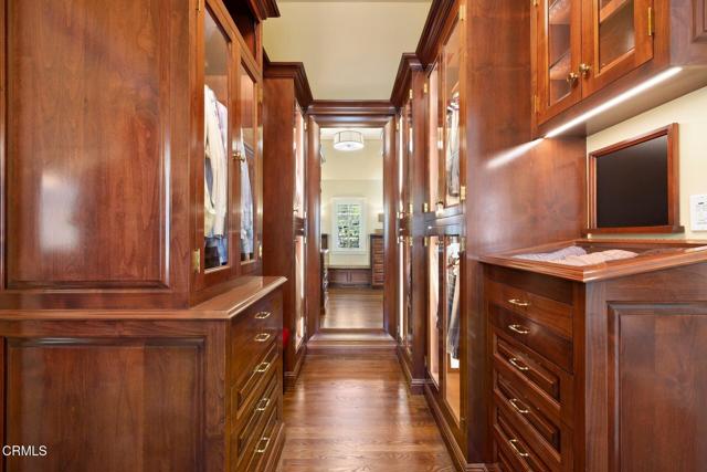 Detail Gallery Image 22 of 38 For 620 S Hill Ave, Pasadena,  CA 91106 - 4 Beds | 5/1 Baths