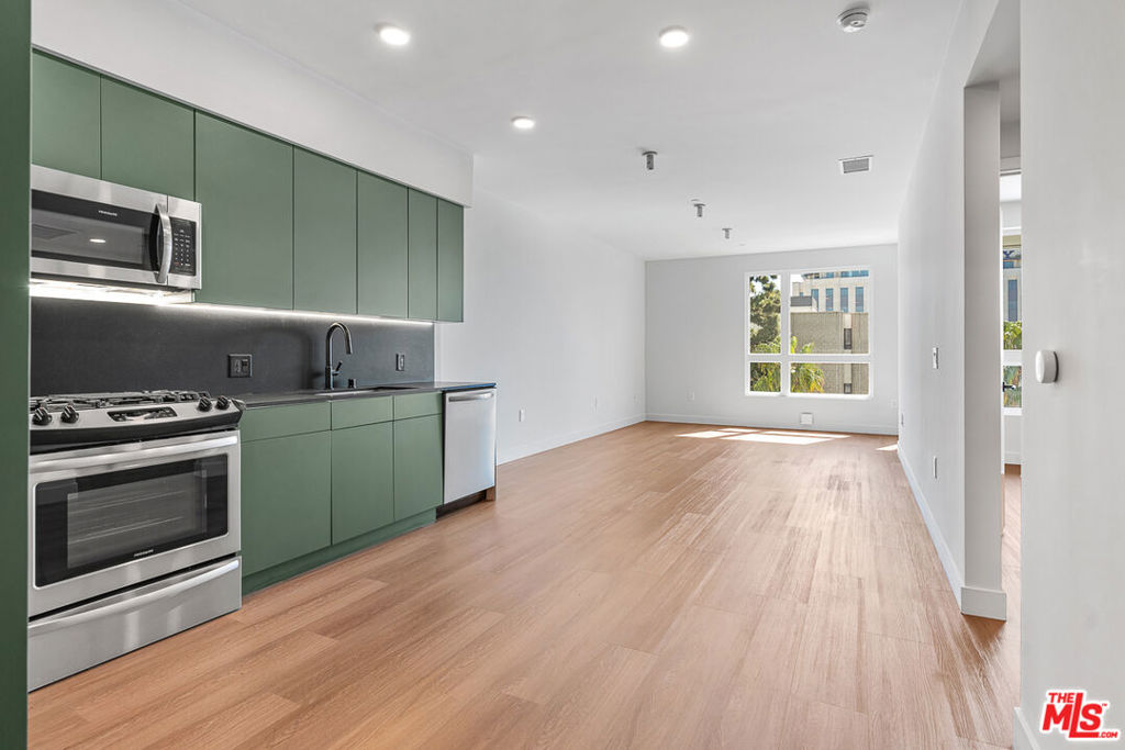 10601 Washington Boulevard #724