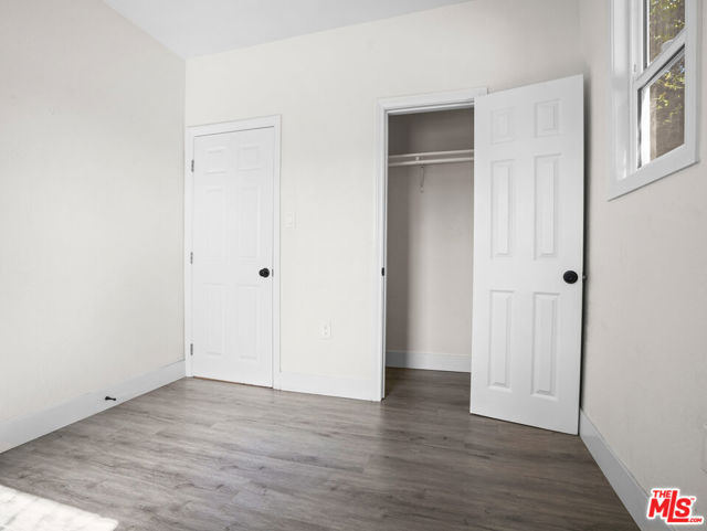 891 E 6th Street, Pomona CA: https://media.crmls.org/mediaz/e8d76cff-2410-4cc2-a318-fef3b2b94f63.jpg