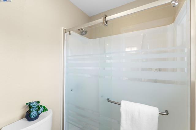 Image 48 of 60 For 6953 Bear Creek Dr