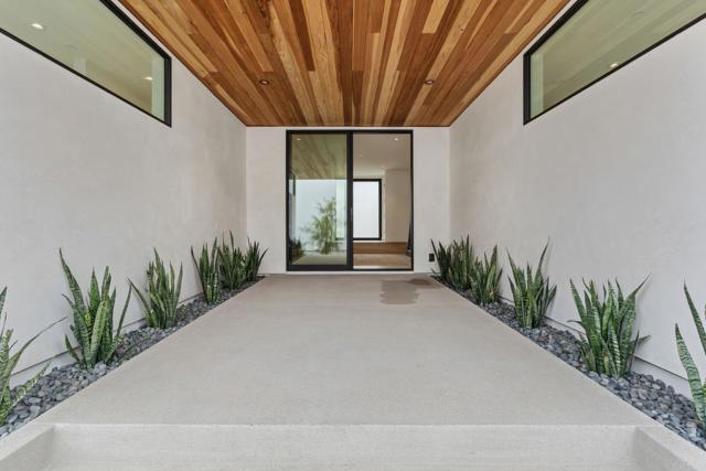 Image 32 of 58 For 2052 Montgomery Avenue