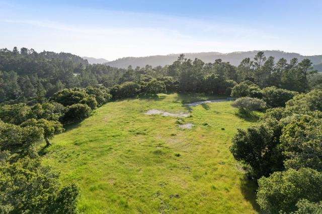 88 Linea De Fuego (Lot 62), Carmel CA: https://media.crmls.org/mediaz/e8d88044-d65f-47b4-9902-bd61577a3bd4.jpg