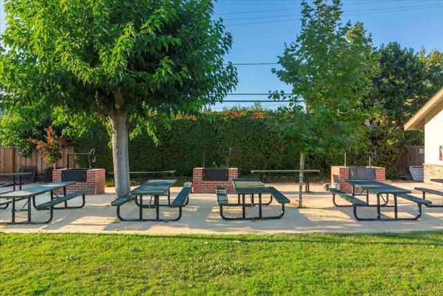 119 Belcrest Drive, Los Gatos CA: https://media.crmls.org/mediaz/e8d97a0c-635c-4773-b921-f1ffd4cb596a.jpg