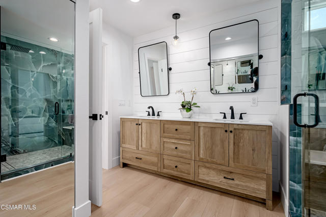 574 Nicole Drive, Newbury Park CA: https://media.crmls.org/mediaz/e8da81db-a756-4a33-8439-4e229578e2ac.jpg