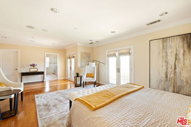 11925 Charnock Road, Los Angeles CA: https://media.crmls.org/mediaz/e8dabdce-ea78-4aca-9b79-24de3089d40d.jpg