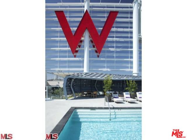 6250 Hollywood Boulevard, Los Angeles CA: https://media.crmls.org/mediaz/e8dacace-f885-483d-a24a-27e7dd2c1086.jpg