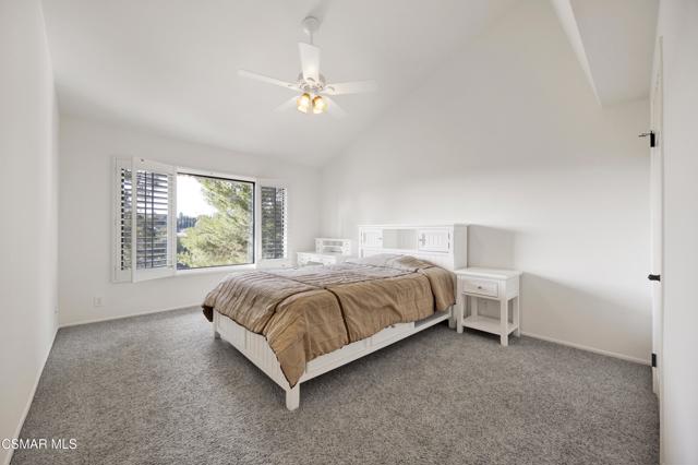 4022 Avenida Verano, Thousand Oaks CA: https://media.crmls.org/mediaz/e8dd8630-4e6f-48dd-9782-ff53d62b7552.jpg