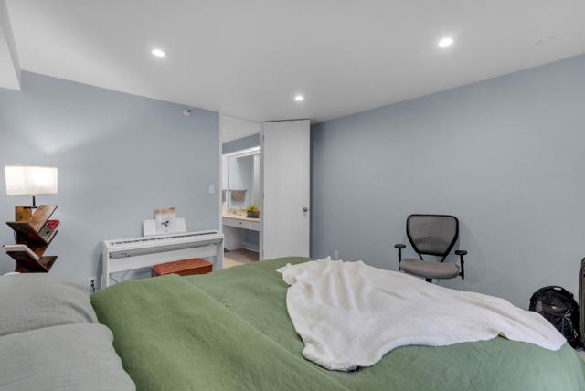 5202 Shelter Creek Lane, San Bruno CA: https://media.crmls.org/mediaz/e8de2b4a-a066-4a33-ae97-e086bfb697e6.jpg