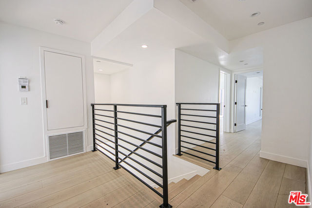 5709 Auckland Avenue, North Hollywood CA: https://media.crmls.org/mediaz/e8e0df09-b6d8-4ab3-a9cd-7198c093a177.jpg