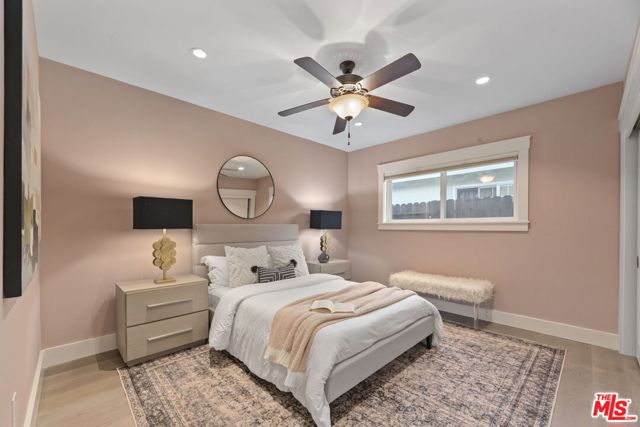 23309 Ladrillo Street, Woodland Hills CA: https://media.crmls.org/mediaz/e8e0e7c6-9bfa-424d-984e-4985cadbc4af.jpg