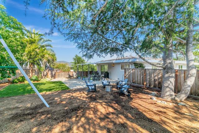 3300 Plateau Drive, Belmont CA: https://media.crmls.org/mediaz/e8e150b0-690b-416b-9751-67f63d033ab2.jpg