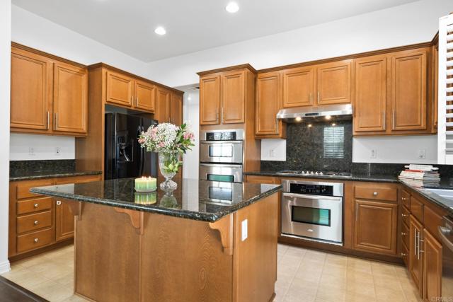 1757 BARBOUR Avenue, Chula Vista CA: https://media.crmls.org/mediaz/e8e1f012-68a1-47e9-be36-75d06bfed673.jpg