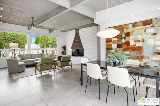 1155 E Paseo El Mirador, Palm Springs CA: https://media.crmls.org/mediaz/e8e3f796-ec57-469d-bc82-91cc3ad82ee1.jpg