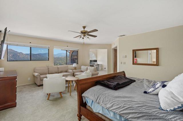 23742 Calistoga Pl, Ramona CA: https://media.crmls.org/mediaz/e8e51e9f-e595-4ed2-9df6-4118439c2dd9.jpg