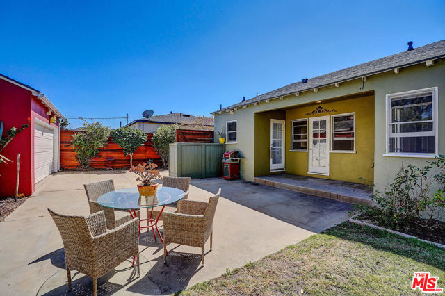 8016 Bleriot Avenue, Los Angeles, California 90045, 2 Bedrooms Bedrooms, ,1 BathroomBathrooms,Single Family Residence,For Sale,Bleriot,24428249