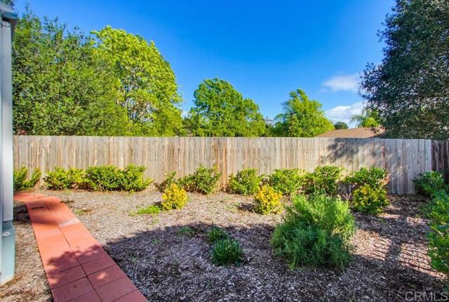 Detail Gallery Image 3 of 39 For 1120 E Mission Rd #SPACE 44,  Fallbrook,  CA 92028 - 1 Beds | 1 Baths