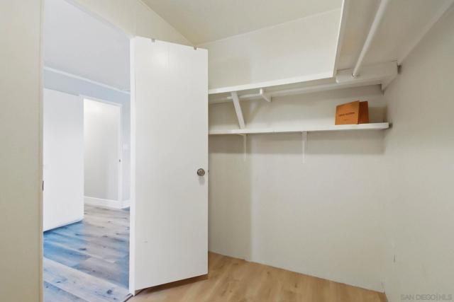 525 W El Norte, Escondido CA: https://media.crmls.org/mediaz/e8e774d3-8f68-4a1d-a1dd-2a28f0cb6b86.jpg