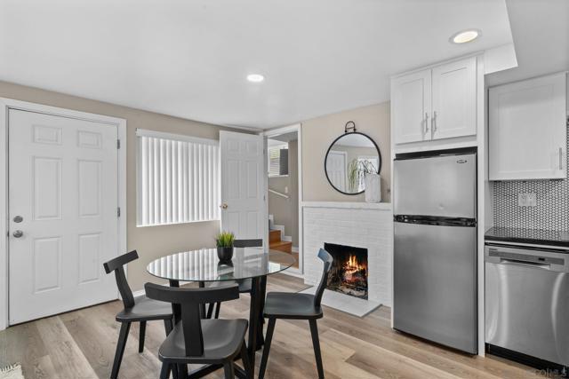 4573 4575 Massachusetts St, San Diego CA: https://media.crmls.org/mediaz/e8e791d8-7253-4514-8e67-81c417874d11.jpg