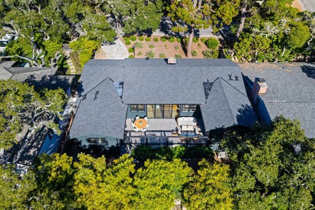 0 2NW of 13th, Carmel CA: https://media.crmls.org/mediaz/e8e7ef92-c561-48b1-8606-b93145d7691a.jpg