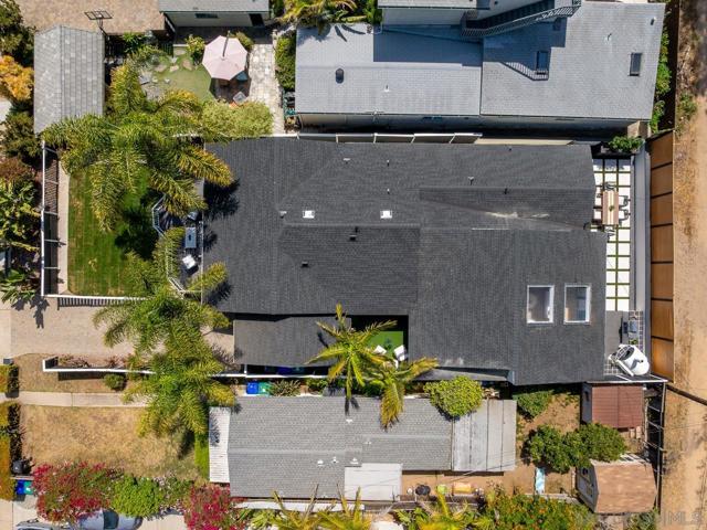 2128 Missouri St, San Diego CA: https://media.crmls.org/mediaz/e8e888e7-9321-479b-913c-0ca7d9c43694.jpg