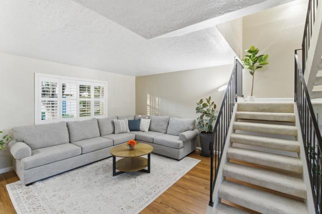 7066 Cypress Point Court, San Jose CA: https://media.crmls.org/mediaz/e8e98650-daf2-46f4-a775-e47277af37d6.jpg