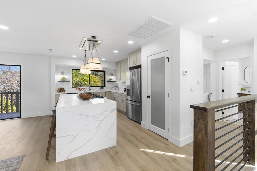 6002 Fenimore Way - photo 11