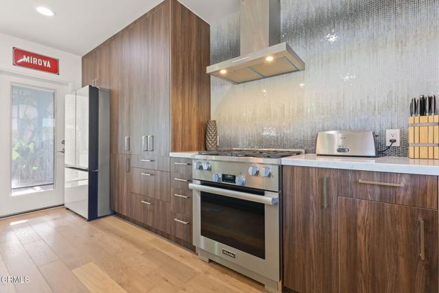 Detail Gallery Image 15 of 39 For 1091 Briarcliff Rd, Monrovia,  CA 91016 - 3 Beds | 2 Baths