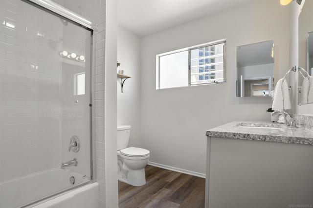 3640 Princeton Ave, San Diego CA: https://media.crmls.org/mediaz/e8ece056-415c-46d3-abb8-224ed86aa409.jpg