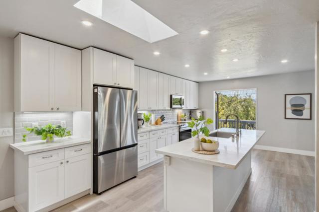 26045 Toro Road, Salinas CA: https://media.crmls.org/mediaz/e8ecf8f5-cd07-43c5-81e4-fa96cf7ac820.jpg