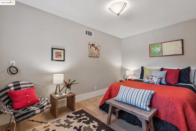 2847 Shasta Rd, Berkeley CA: https://media.crmls.org/mediaz/e8ed23ce-00c8-44cb-b7e5-7adcf5c094fd.jpg
