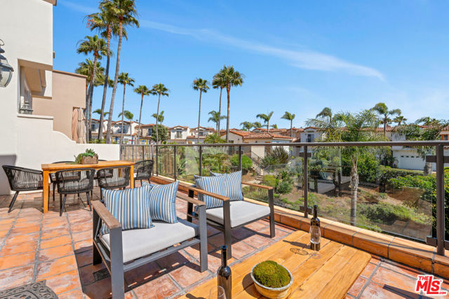 Drew Fenton | 6436 Lunita Road Malibu CA | MLS: 7320971 Drew Fenton | 6436 Lunita Road Malibu CA | MLS: 7320971