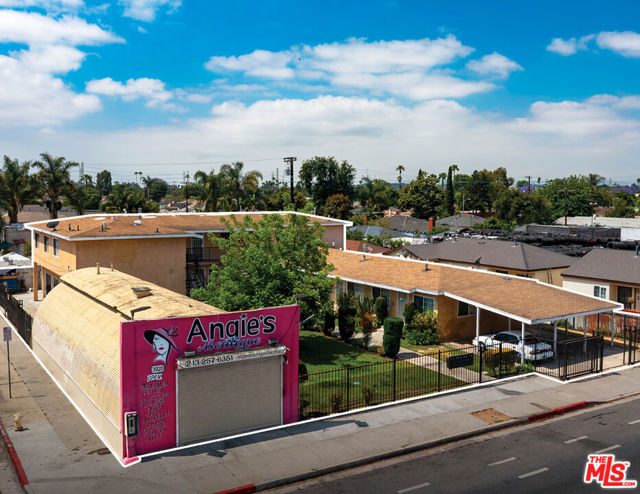 3920 E Alondra Boulevard, Compton CA: https://media.crmls.org/mediaz/e8ef499f-00b8-4f8a-b432-13116fb8c58a.jpg