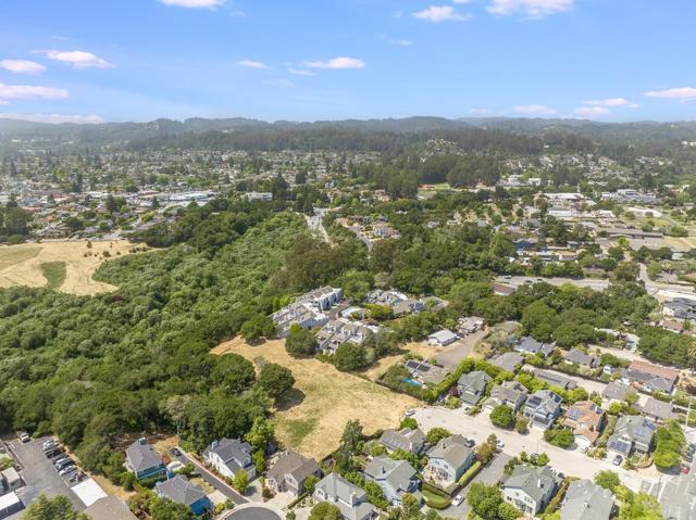 1609 Taylor Lane, Santa Cruz CA: https://media.crmls.org/mediaz/e8f03bf4-d65c-42c6-9b82-bd4d956d18c4.jpg