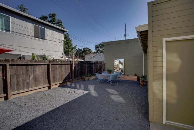 3012 4th Avenue, Sacramento CA: https://media.crmls.org/mediaz/e8f047df-c691-4e17-9893-9f57485fb80f.jpg