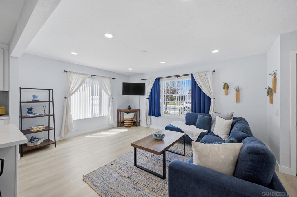 11131 Tyrolean Way - photo 17