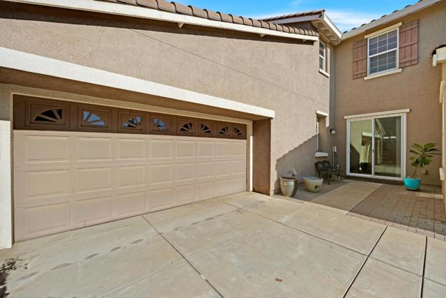 134 N Menlo Park Street, Mountain House CA: https://media.crmls.org/mediaz/e8f0de26-2a86-4b11-811a-42bd7492d947.jpg