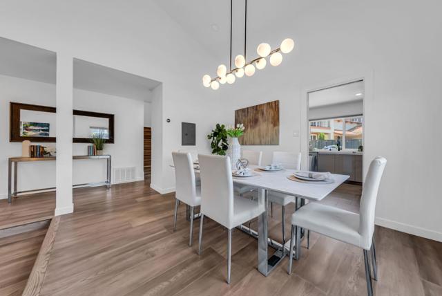 6 Whitecliff Court, San Mateo CA: https://media.crmls.org/mediaz/e8f1a42b-e31f-468b-bcfa-d7e88772f533.jpg