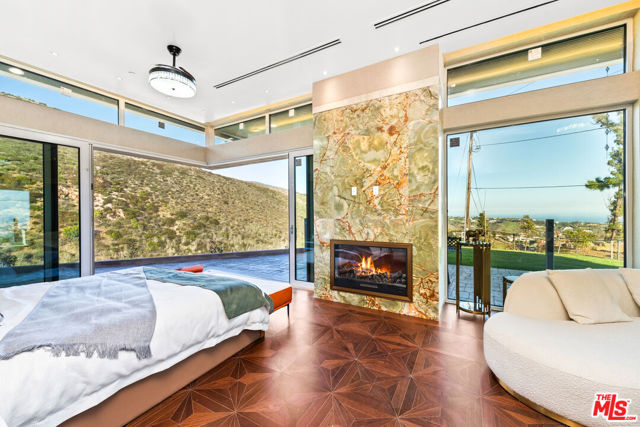 3 Bed Home for Sale in Malibu, California