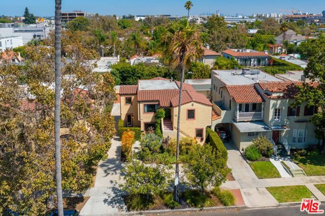 122 Harper Avenue, Los Angeles, California 90048, ,Multi-Family,For Sale,Harper,24432915