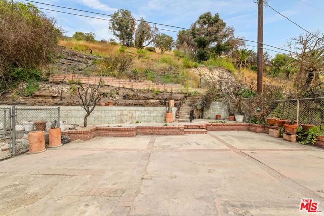 820 Jacon Way photo 6