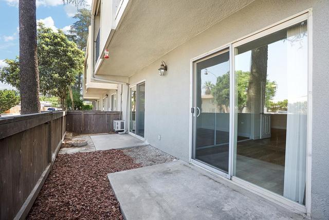 1045 Peach Ave, El Cajon CA: https://media.crmls.org/mediaz/e8f29333-7ee5-455c-99d3-99d91ea5ef9b.jpg