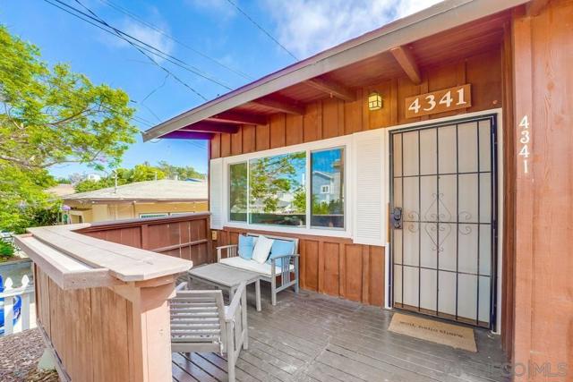 4341 43 Banning St, San Diego CA: https://media.crmls.org/mediaz/e8f2fab7-ae7c-440a-ac5d-5e90915b4b29.jpg